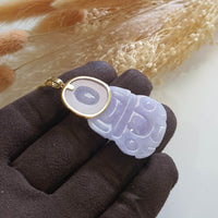 Translucent Sweet Lavender Jadeite "Goddess of Mercy" Pendant (JAB004493) 4