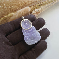 Translucent Brilliant Sweet Lavender Jadeite "Goddess of Mercy" Pendant (JAB004496) 3