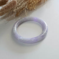 Translucent Brilliant Lavender Jadeite "Princess Round" Bangle (JAC002699) 1