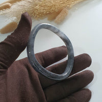 Translucent Icy Black with Green Jadeite “Art-De-Squarera” Bangle (JAC002910) 6