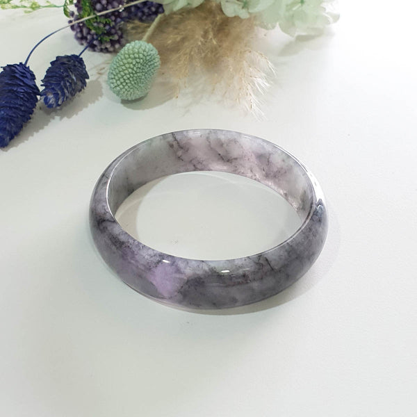 Translucent Icy Black with Brilliant Lavender and Green Jadeite “Midnight Aurora” Bangle (JAC003494)