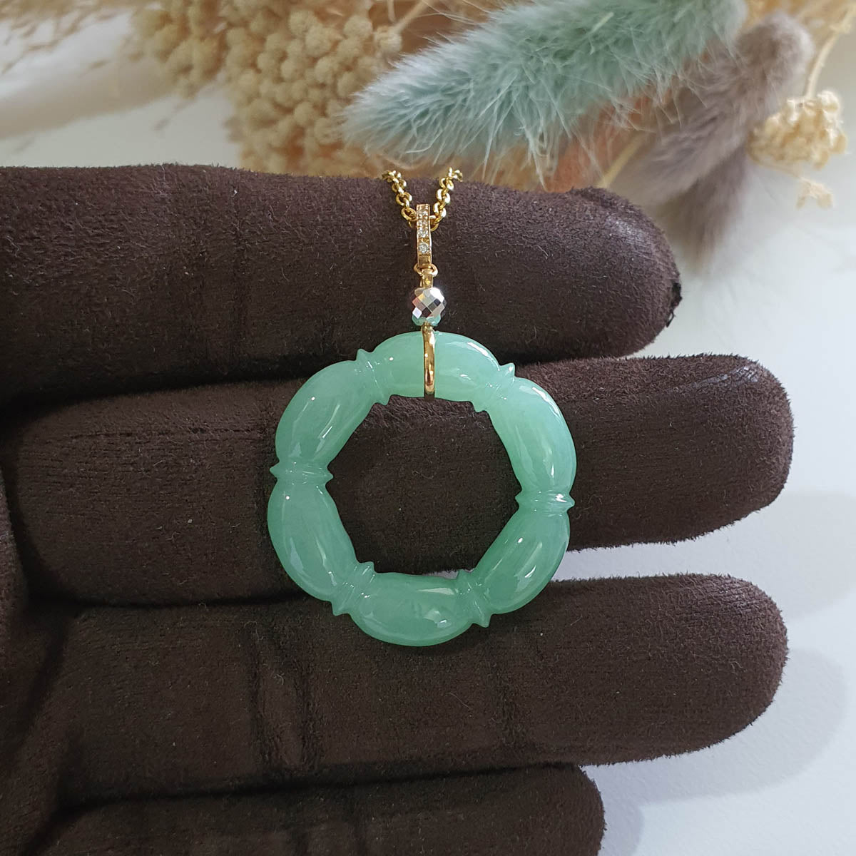 [Rare] Translucent Icy Apple Green Jadeite "Six segments Bamboo" Pendant (JAB002544) 1