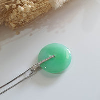 [Rare] Good Translucency Brilliant Apple Green Jadeite "Coin" Pendant (JAB004164) 5