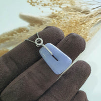 Translucent Brilliant Lavender Jadeite “Petal of the Sky” pendant (JAB005388) 3