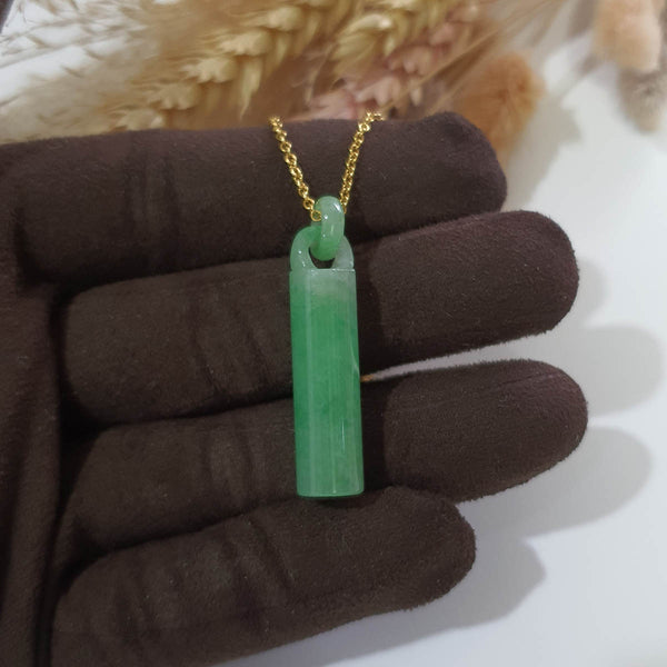 Translucent Green Jadeite "Infinity Interlocking Beam" Pendant (JAB005819) 1