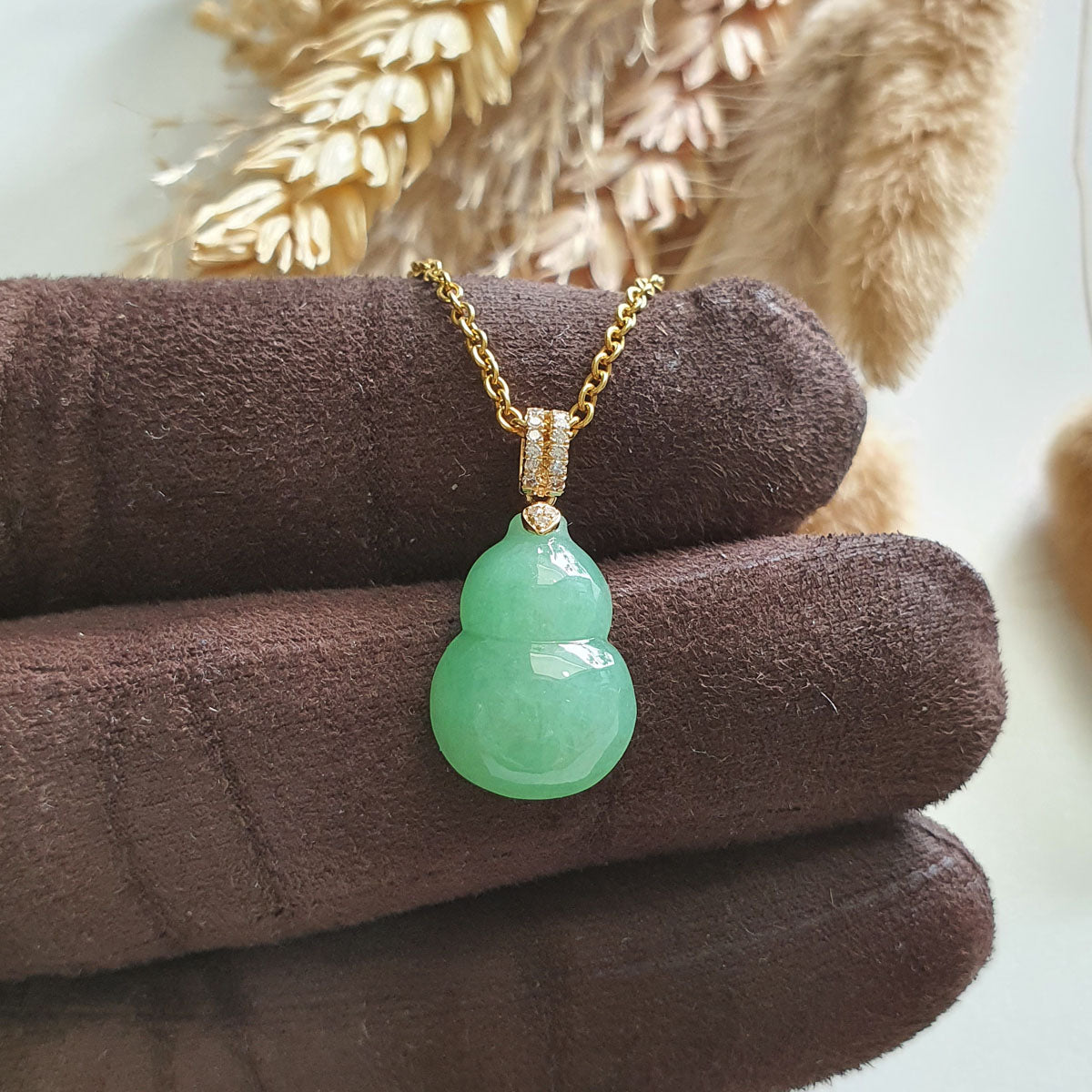 Translucent Icy Bright Green Jadeite "Hulu’s Love" Pendant (JAB006920) 1