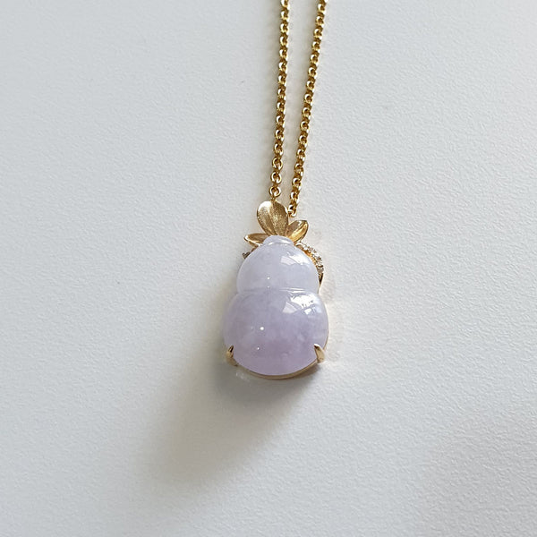 Good Translucency Icy Lavender Jadeite "Hulu’s Love" Pendant (JAB006926) 1