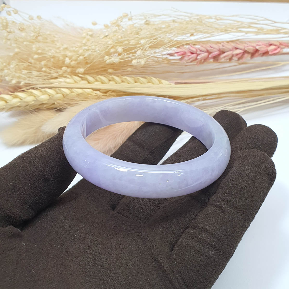 Translucent Brilliant Lavender with Light Green Jadeite Bangle (JAC001901) 1