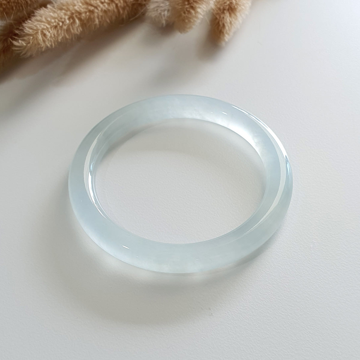 [Rare] Highly Translucent Icy Jadeite Princess Round Bangle (JAC002538) 1