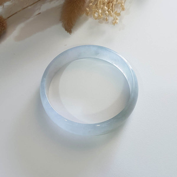 [Rare] Highly Translucent Icy and Green Jadeite Flat Bangle (JAC002578) 1