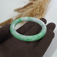 Translucent Brilliant Apple Green Jadeite Princess Round "Scenery" Bangle (JAC003074) 1