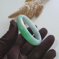 Translucent Brilliant Apple Green Jadeite Bangle (JAC003260) 2