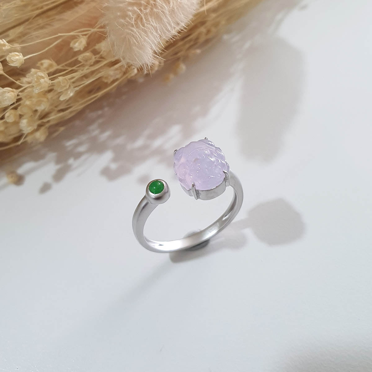 Highly Translucent Lavender Jadeite "Wealth Pixiu" Ring (JAD000820) 1