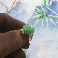 Good translucency Icy Green “Auspicious Three-Legged Toad” Wealth Ring (SJD000219) 4